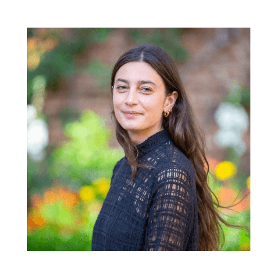 Aoise Keogan-Nooshabadi - <br src=